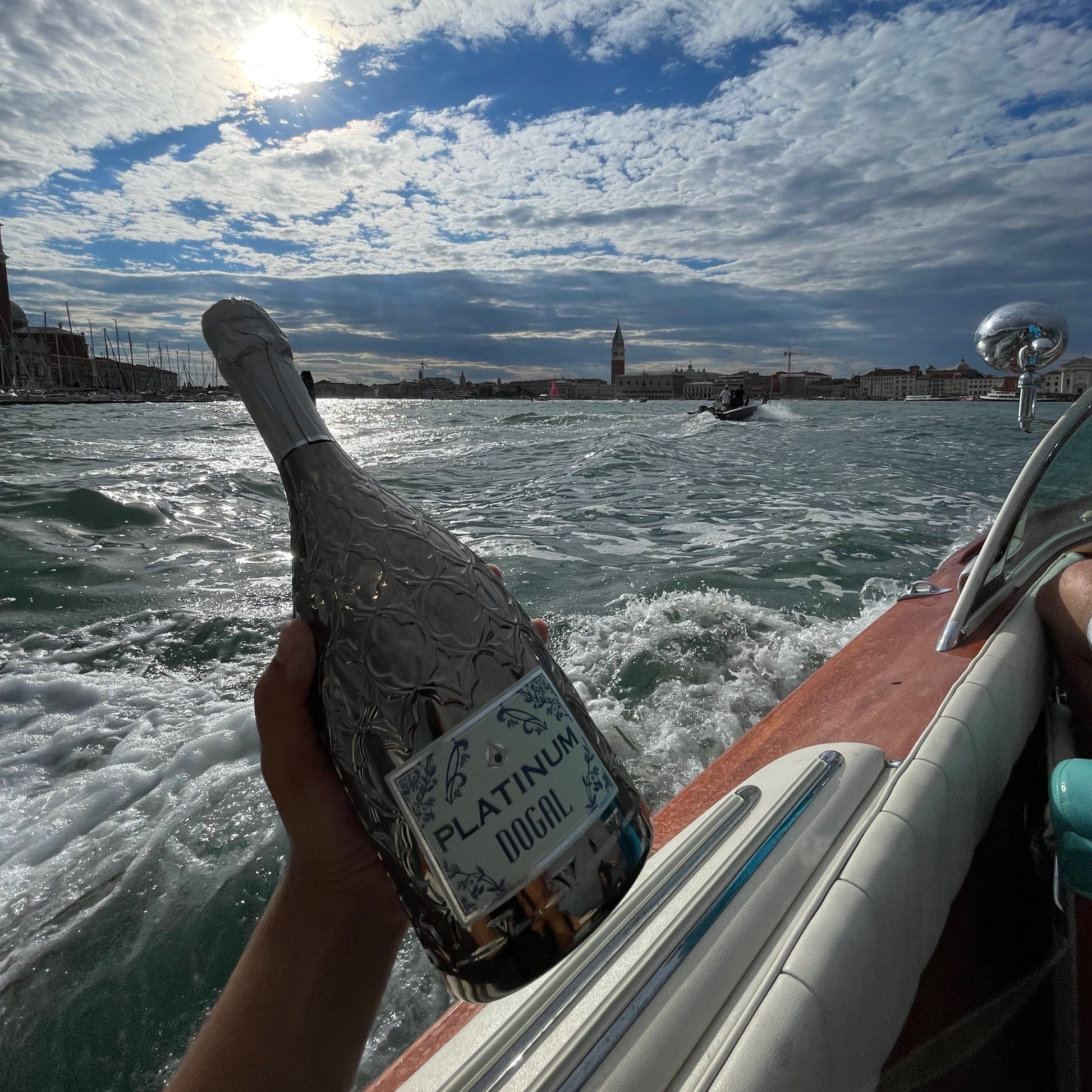 PLATINUM | Venetian Hedonism | Extra Brut (750 ml) - DOGAL